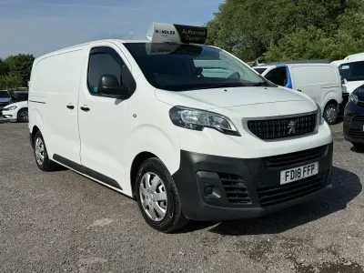 Usado Peugeot Expert 115 HP (84 kW) 2018 Branco Van