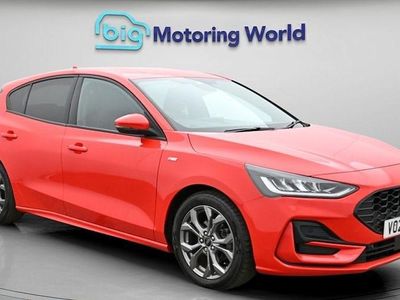 Used Ford Focus ST-Line 125 HP (91 kW) 2023 Red Hatchback