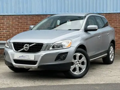 Second-hand Volvo XC60 SE Lux 205 CP (150 kW) 2009 Argintiu SUV