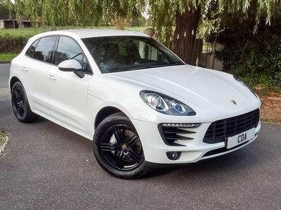 White Used 2014 Porsche Macan S SUV | £16,990 (Expensive)