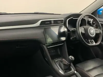 Usado MG ZS Exclusive 109 CV (80 kW) 2023 Azul SUV