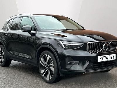 Used 2025 Volvo XC40 Ultra SUV | £33,654 (Fair price)