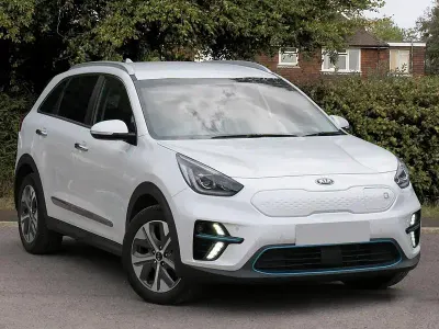 Used Kia e-Niro 150 kW (204 HP) 2022 White SUV