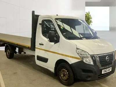 Used Nissan NV400 Acenta 2021 White Van