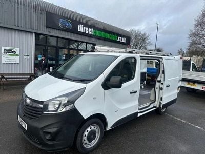 White Used 2016 Vauxhall Vivaro MPV | £8,495 (Good price)