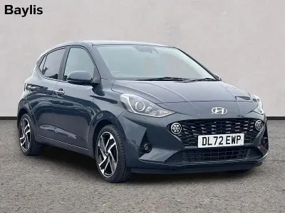 Używany Hyundai i10 Premium 67 KM (49 kW) 2023 Szary Hatchback