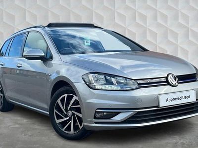 Begagnad VW Golf VII Match 130 HK (95 kW) 2019 Silver Kombi