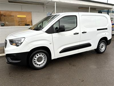 used Vauxhall Combo 2300 1.5 Turbo D 100ps H1 Dynamic Van