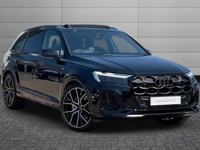 New Audi Q7 Black Edition 335 HP (246 kW) 2026 Mythos black SUV