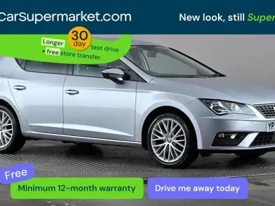 Begagnad Seat Leon SE Dynamic 116 HK (85 kW) 2020 Silver Halvkombi