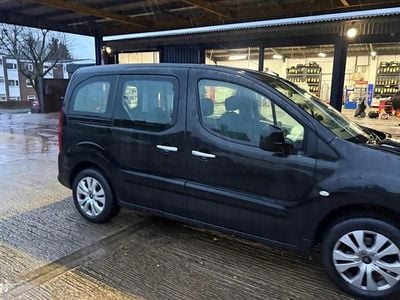 Used Citroën Berlingo 90 HP (66 kW) 2015 Black MPV