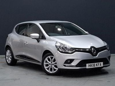 Used Renault Clio IV Dynamique 75 HP (55 kW) 2018 Silver Hatchback