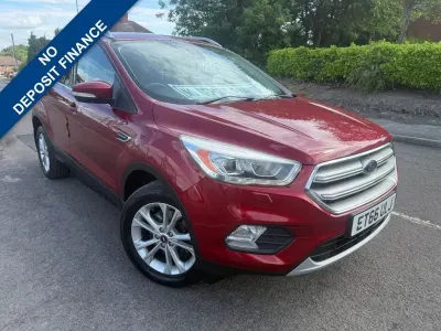 Used Ford Kuga Titanium 150 HP (110 kW) 2017 Red SUV