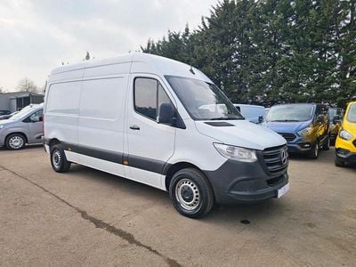 Used Mercedes Sprinter 143 HP (105 kW) 2019 White Van