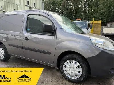 Used Renault Kangoo Business 90 HP (66 kW) 2019 Grey MPV