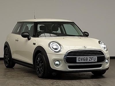 Used Mini ONE Hatch 102 HP (75 kW) 2018 White Hatchback