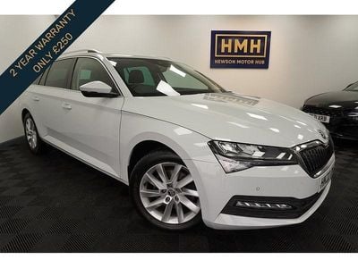 Used Skoda Superb SE Technology 150 HP (110 kW) 2022 White Estate