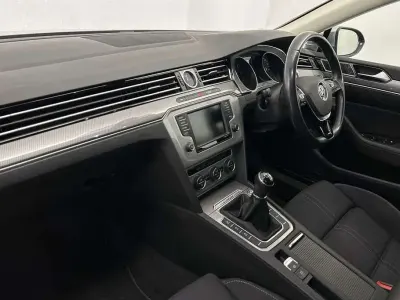 Used VW Passat Alltrack 190 HP (139 kW) 2017 Grey Estate