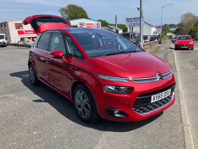 Używany Citroën C4 Picasso Exclusive 2015 Czerwony Minivan
