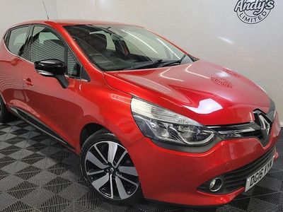 Used Renault Clio IV Dynamique 90 HP (66 kW) 2016 Red Hatchback