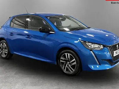 Used Peugeot 208 Allure+ 102 HP (75 kW) 2023 Hatchback