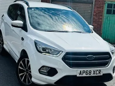 Used Ford Kuga ST-Line 120 HP (88 kW) 2019 White SUV