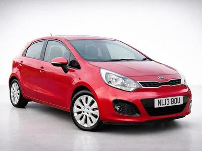 Used Kia Rio 107 HP (78 kW) 2013 Red Hatchback