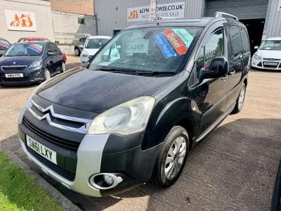 Used Citroën Berlingo XTR 2012 Black MPV