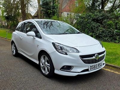 Used Vauxhall Corsa SRi 100 HP (73 kW) 2015 White Hatchback