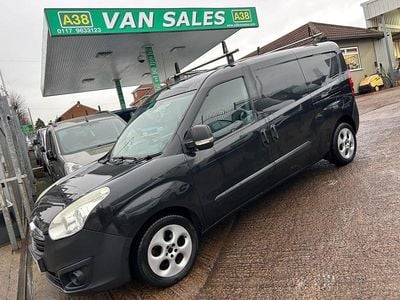 Black Used 2017 Vauxhall Combo Van | £2,995 (Super price)