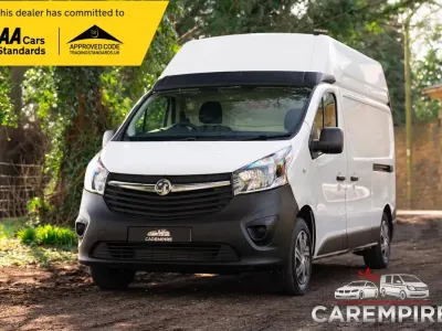 Used Vauxhall Vivaro 2019 White MPV