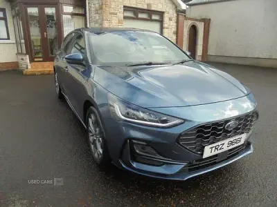 Używany Ford Focus ST-Line 2022 Niebieski Hatchback