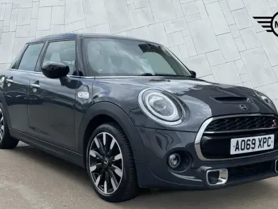Used Mini Cooper S Exclusive 189 HP (139 kW) 2019 Grey Hatchback