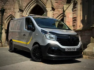 Used Renault Trafic Business 2016 Silver MPV