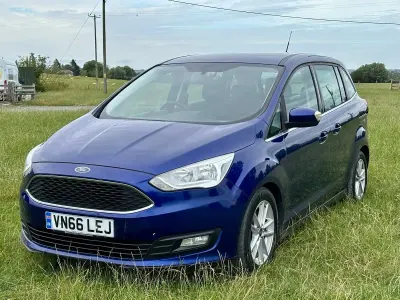 Used Ford Grand C-Max Zetec 2016 Blue MPV