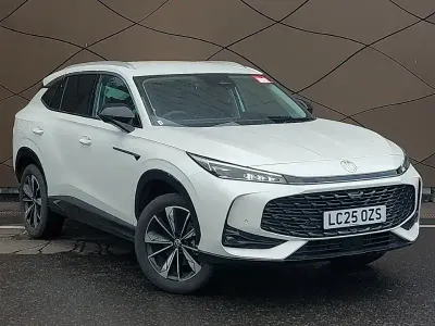 Used MG HS Trophy 169 HP (124 kW) 2025 White SUV