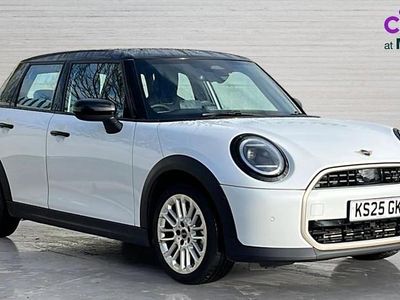Used Mini Cooper Exclusive 114 kW (156 HP) 2025 White Hatchback
