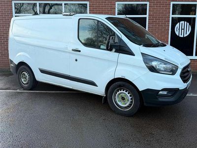Used Ford Transit Custom 105 HP (77 kW) 2019 White Van