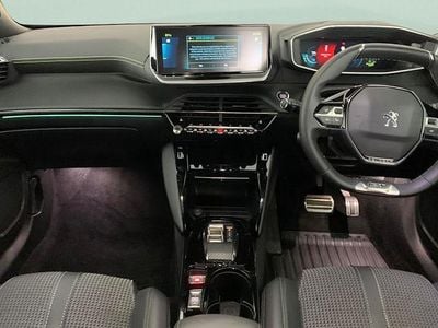 Peugeot e-2008