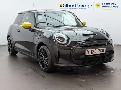 Used Mini Cooper S Hatch 135 kW (184 HP) 2023 Black Hatchback