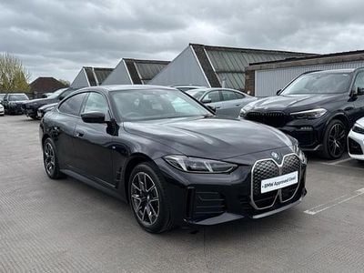 Usado BMW i4 M Sport 246 kW (335 CV) 2025 Negro Berlina