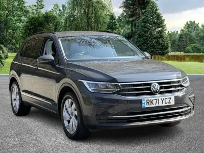 Usado VW Tiguan S 150 HP (110 kW) 2022 Cinzento SUV