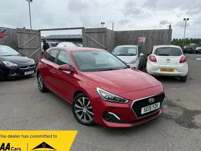 Used Hyundai i30 Premium 140 HP (102 kW) 2019 Hatchback