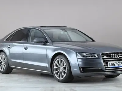 Usado Audi A8 262 HP (192 kW) 2017 Cinzento Sedan