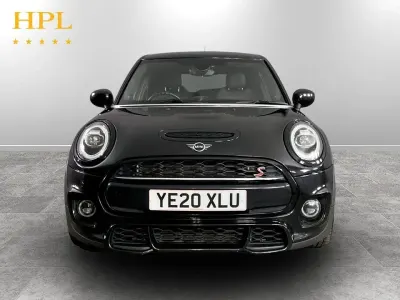 Begagnad Mini Cooper S Hatch 192 HK (141 kW) 2020 Svart Halvkombi