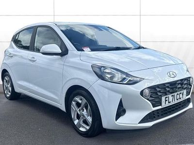 Used Hyundai i10 SE 67 HP (49 kW) 2023 Hatchback