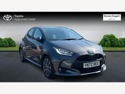 Used Toyota Yaris Hybrid 114 HP (83 kW) 2022 Grey Hatchback