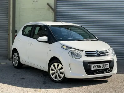 Used Citroën C1 Feel 82 HP (60 kW) 2016 White Hatchback