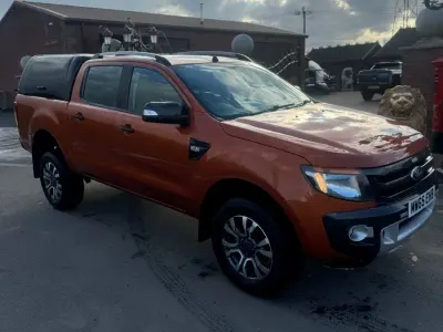 Begagnad Ford Ranger Wildtrack 200 HK (147 kW) 2015 Orange Pickup