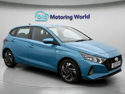Used Hyundai i20 SE 100 HP (73 kW) 2022 Blue Hatchback